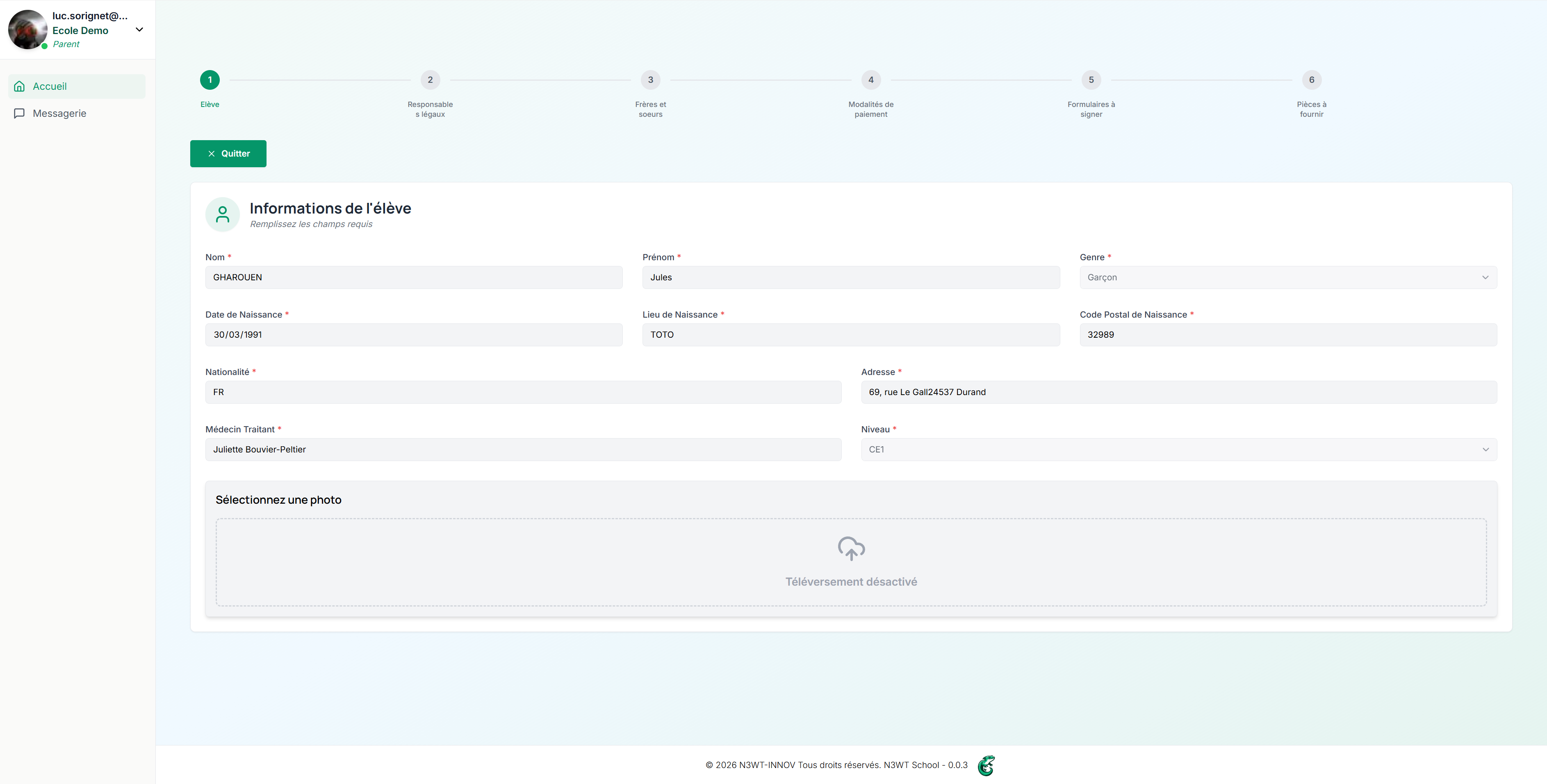 Formulaire d'inscription multi-étapes côté parent
